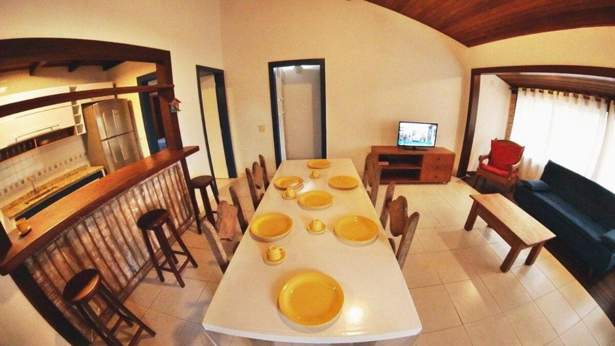 Casa Em Com 3 Quartos No Centro Da Holiday home Armacao dos Buzios